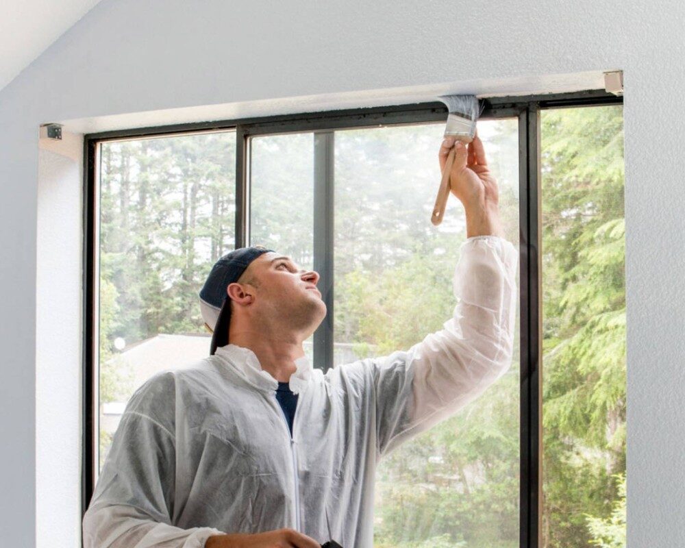 NZ trades painter on site